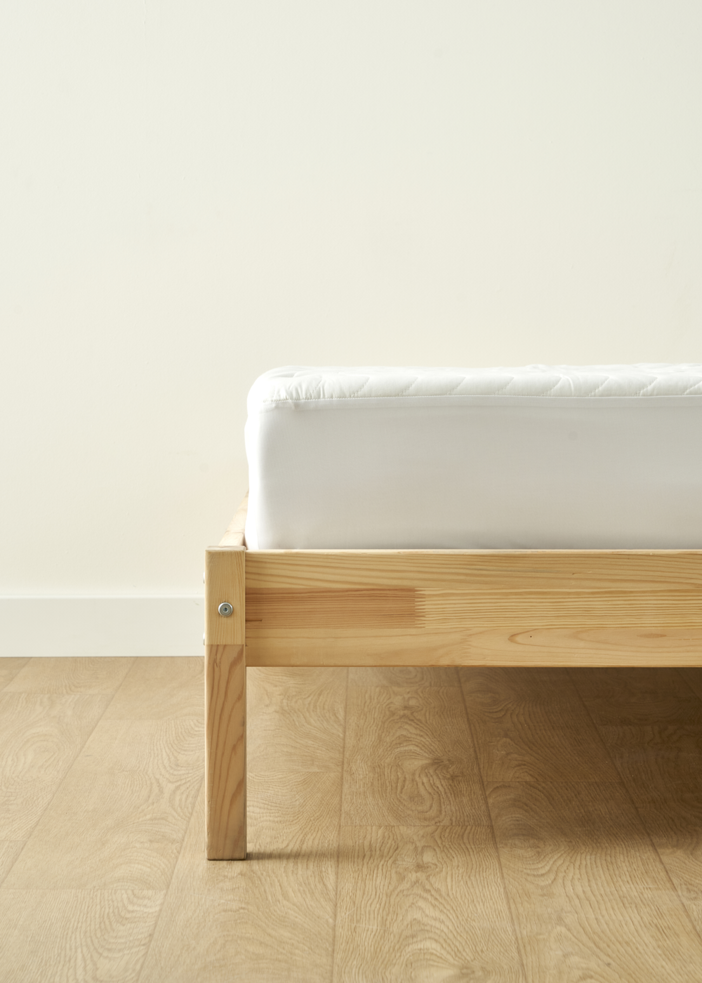 Sıvı Geçirmez Pamuklu Kapitoneli Fitted Yatak Alezi Beyaz (100x200 cm)