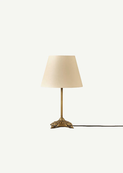 Marmo Antik Abajur Finlin Krem (Konik Başlık) (25x17x38 cm)