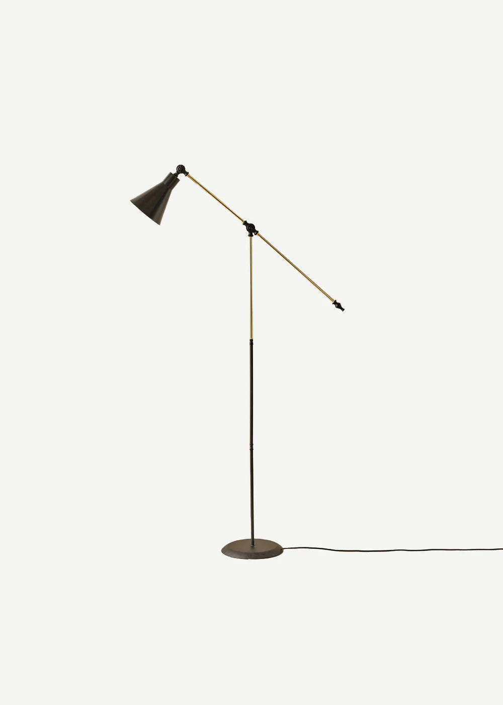 Aven Metal Lambader Siyah-Gold (15x17x130-160 cm)