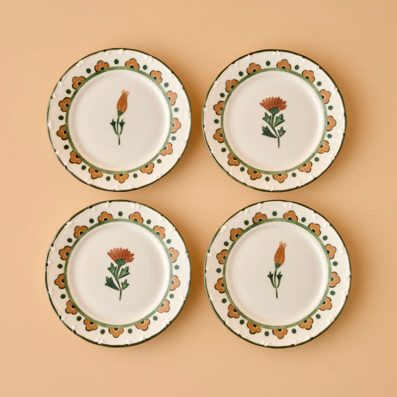 Tulip Porselen 4'lü Pasta Tabağı Seti (19 cm)