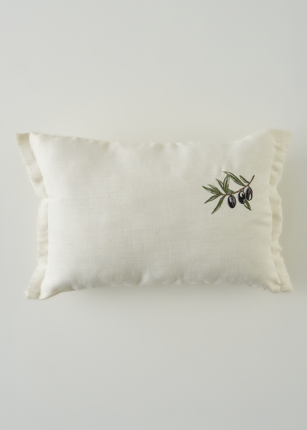 Olive Nakışlı Kırlent Kılıfı Bej (35x50 cm)