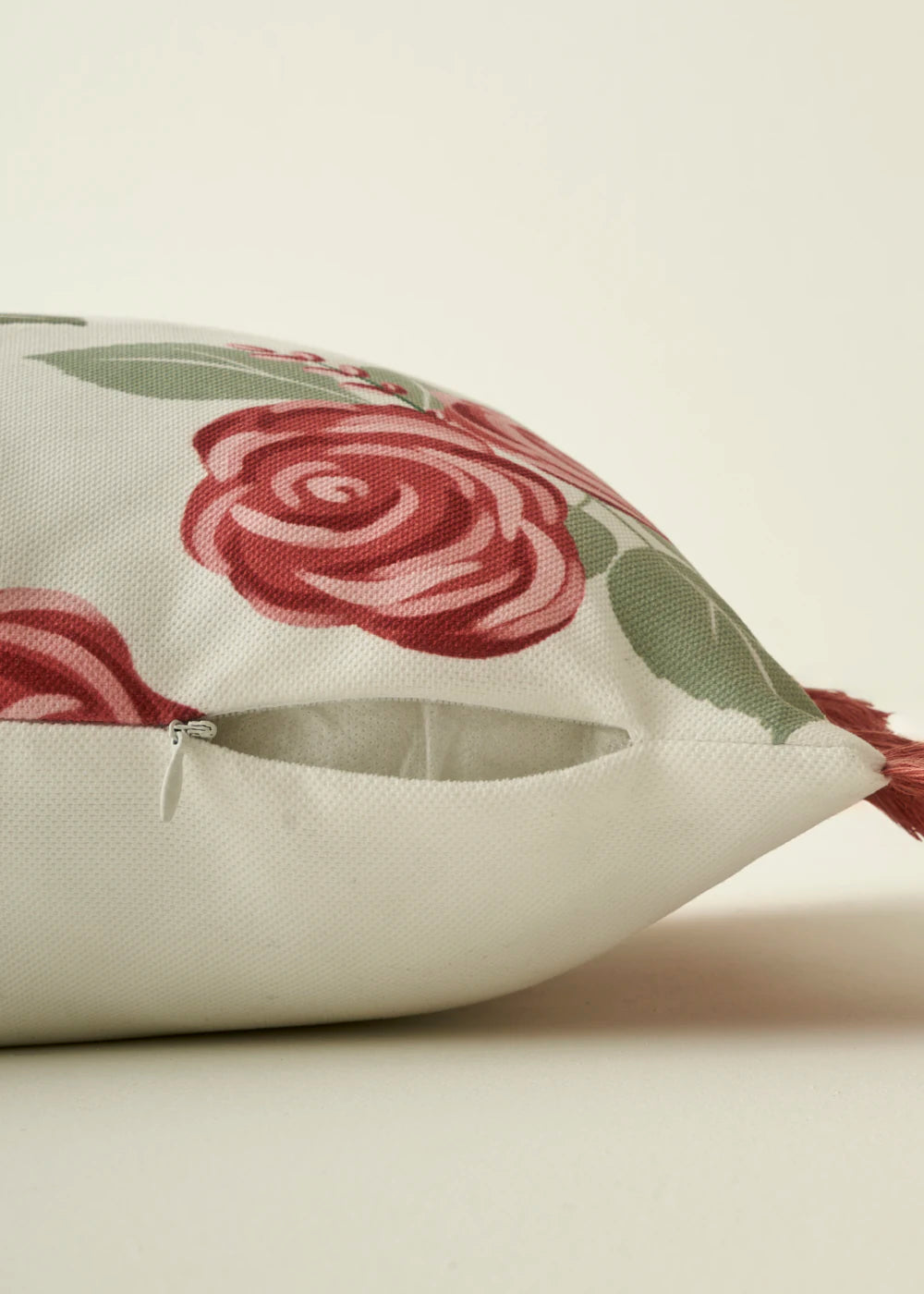 Rose Baskılı Kırlent Kılıfı Krem (43x43 cm) - 4