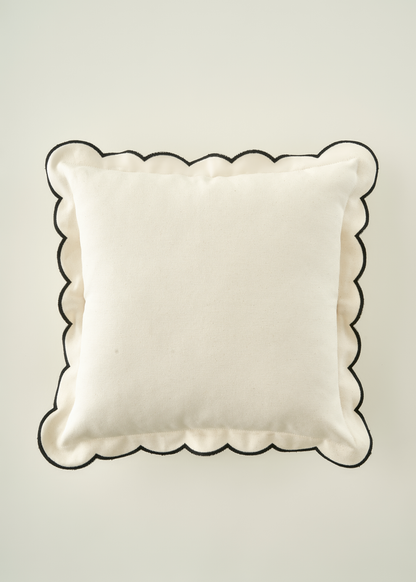 Scallop Kenar Kırlent Kılıfı Kiremit (43x43 cm)