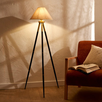 Belvano Siyah-Eskitme Tripod Lambader Siyah (45x143 cm)