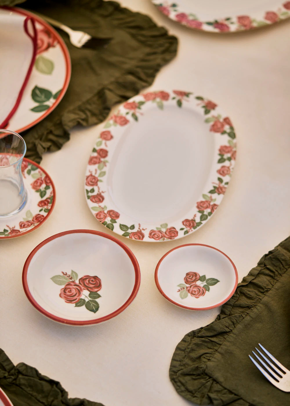 Rose Porselen Bordürlü Sunum Tabağı (30 cm) - 25 cm - ÇOK RENKLİ - 4