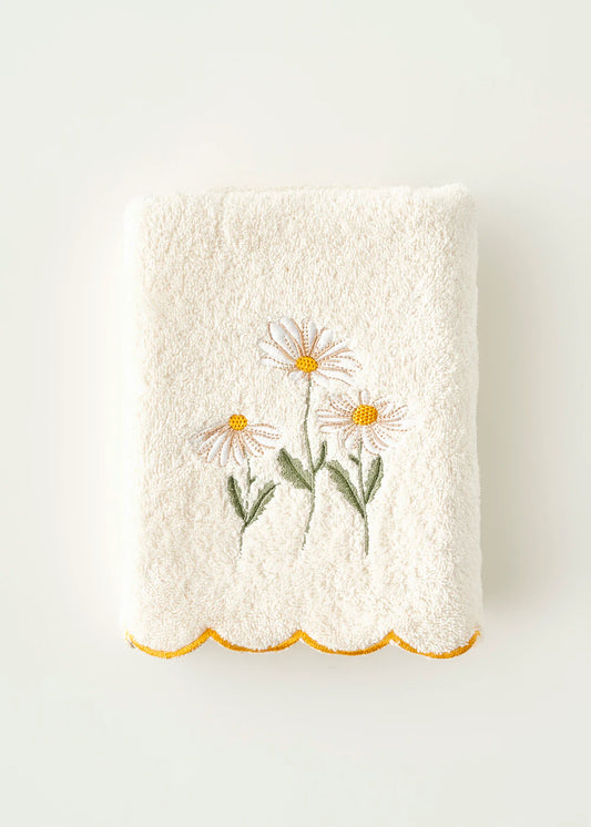 Daisy Scallop Kenar Yüz Havlusu Bej (50x90 cm)